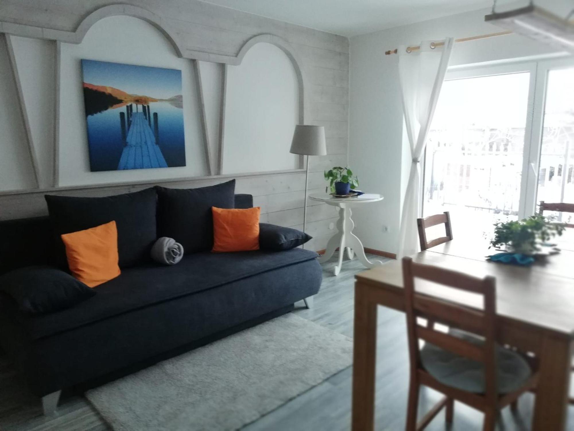 Stylish & Spacious Apartment With Patio Stams Ngoại thất bức ảnh